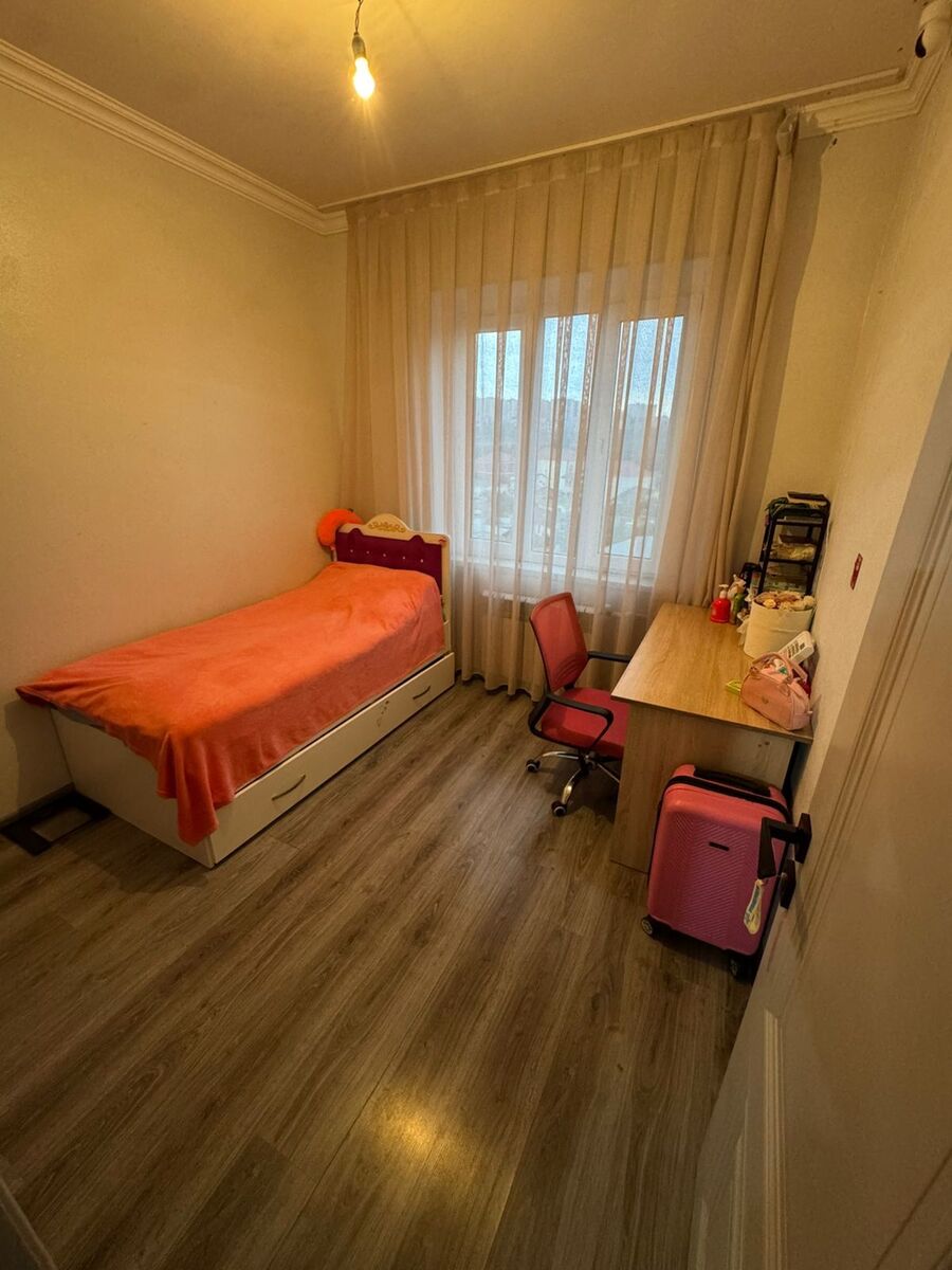 Satılır 4 otaqlı köhnə tikili 100 m² — Mənzil, Bakı (5)