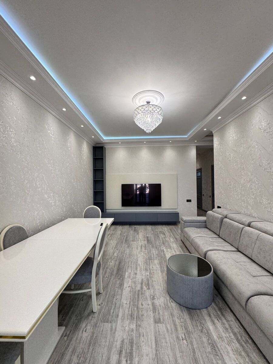 Satılır 3 otaqlı köhnə tikili 95 m² — Mənzil, Bakı (2)