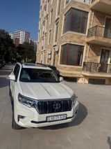 Toyota Land Cruiser Prado, 2.7 L, 2020 il, 159 000 km — Avtomobil