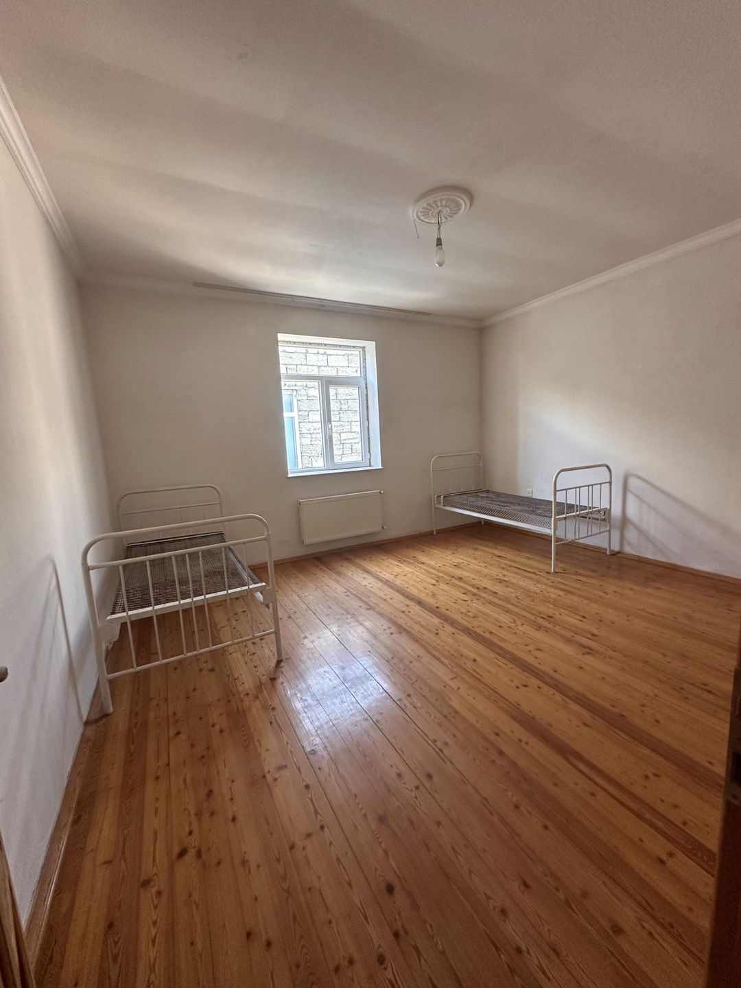 Satılır 4 otaqlı həyət evi/bağ evi 200 m² — Ev, villa, Bakı (12)
