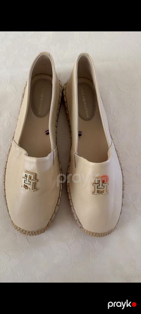 Tommy Hilfiger, Ölçü: 37, rəng - Bej, Yeni — Bakı
