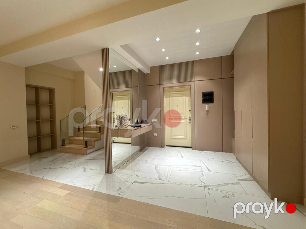 Satılır 6 otaqlı yeni tikili 360 m² — Mənzil, Bakı (7)
