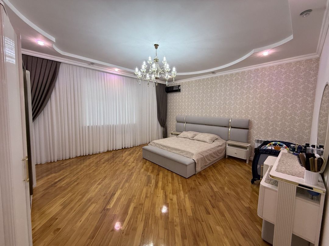 Satılır 5 otaqlı həyət evi/bağ evi 221 m² — Ev, villa, Bakı (8)