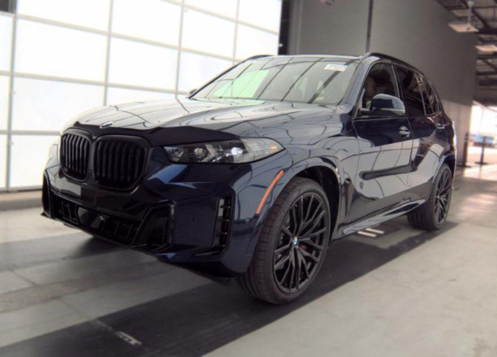 BMW X5, 3.0 L, 2026 il, 1 996 km — Avtomobillər
