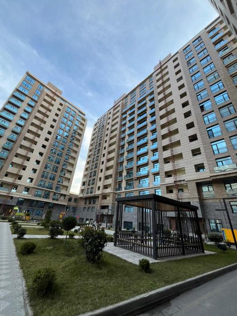 Satılır 4 otaqlı yeni tikili 160 m² — Bakı