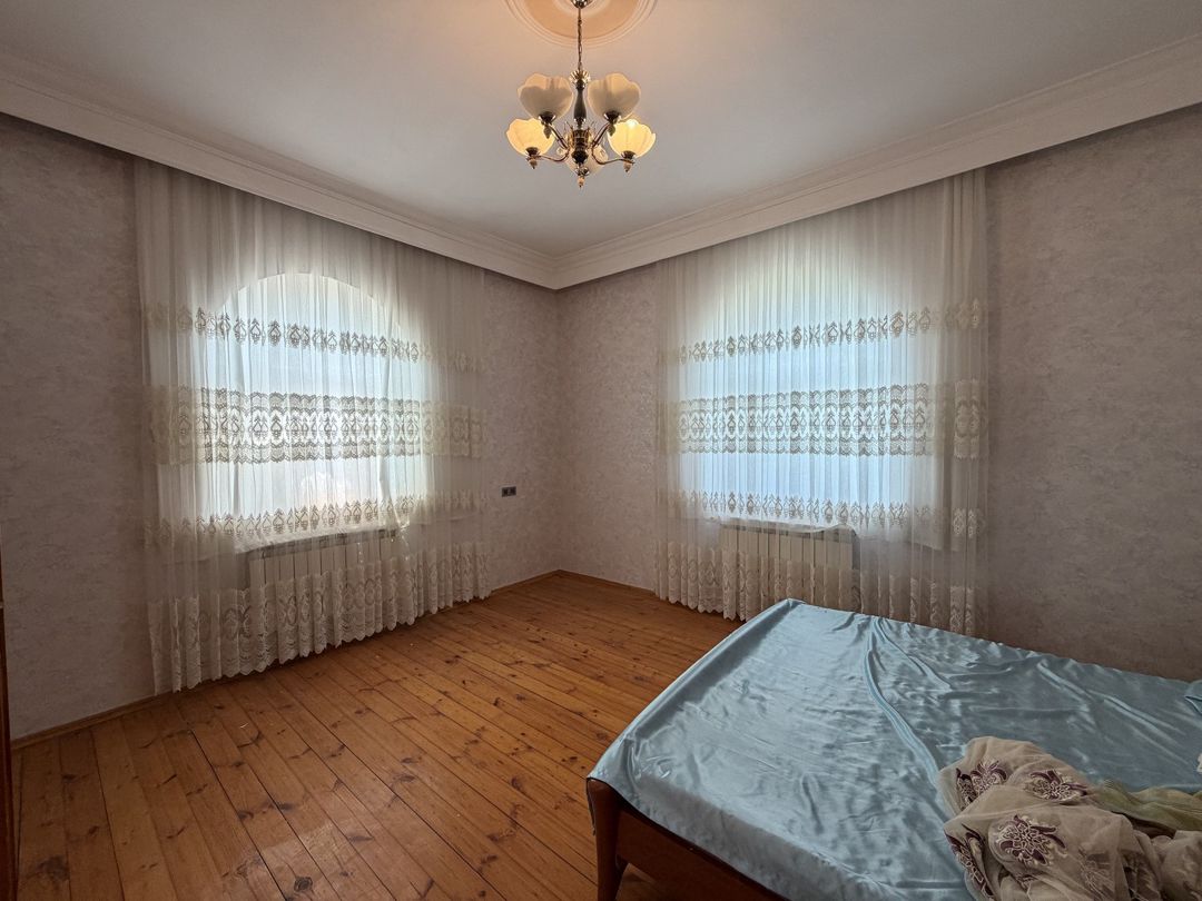 Satılır 4 otaqlı həyət evi/bağ evi 140 m² — Ev, villa, Bakı (7)