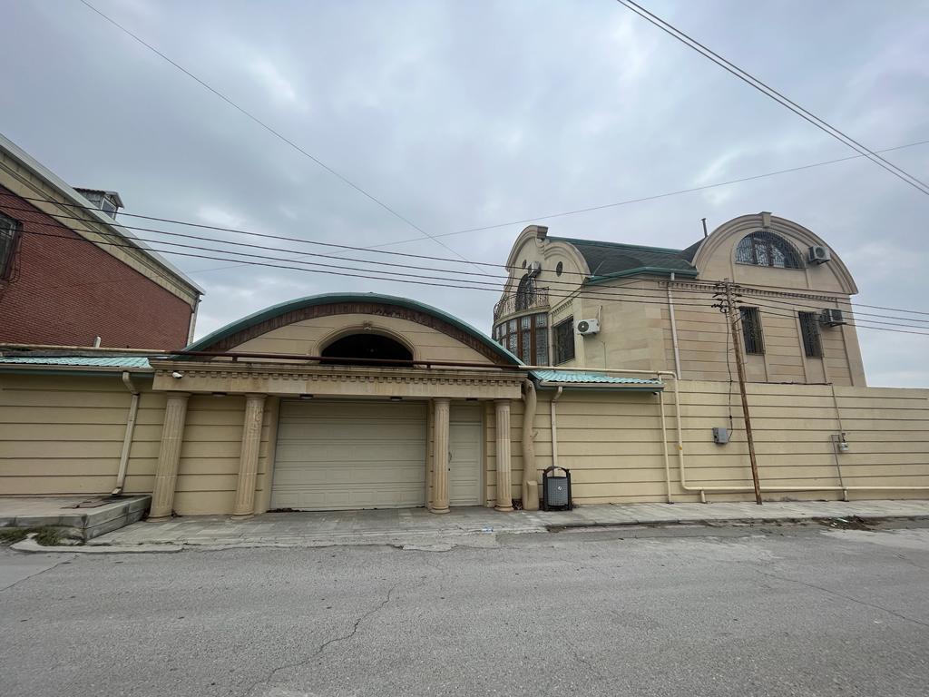 Satılır 6 otaqlı həyət evi/bağ evi 500 m² — Ev, villa, Bakı (8)