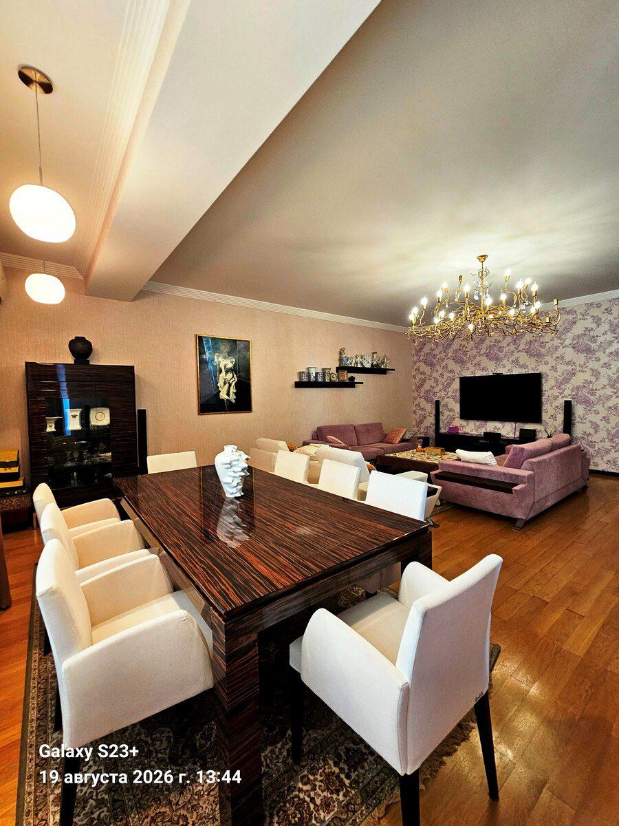 Satılır 4 otaqlı yeni tikili 196 m² — Mənzil, Bakı (5)
