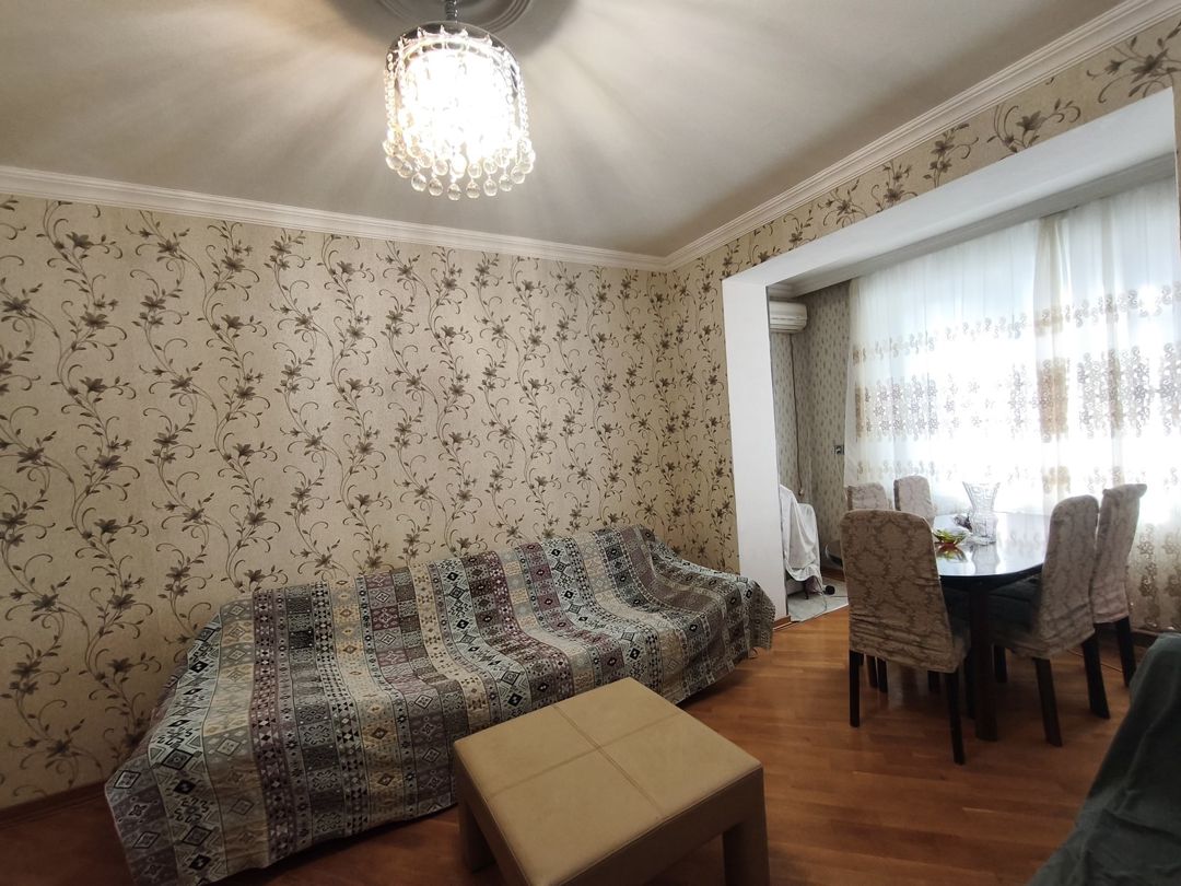 Satılır 2 otaqlı köhnə tikili 65 m² — Mənzil, Bakı (2)