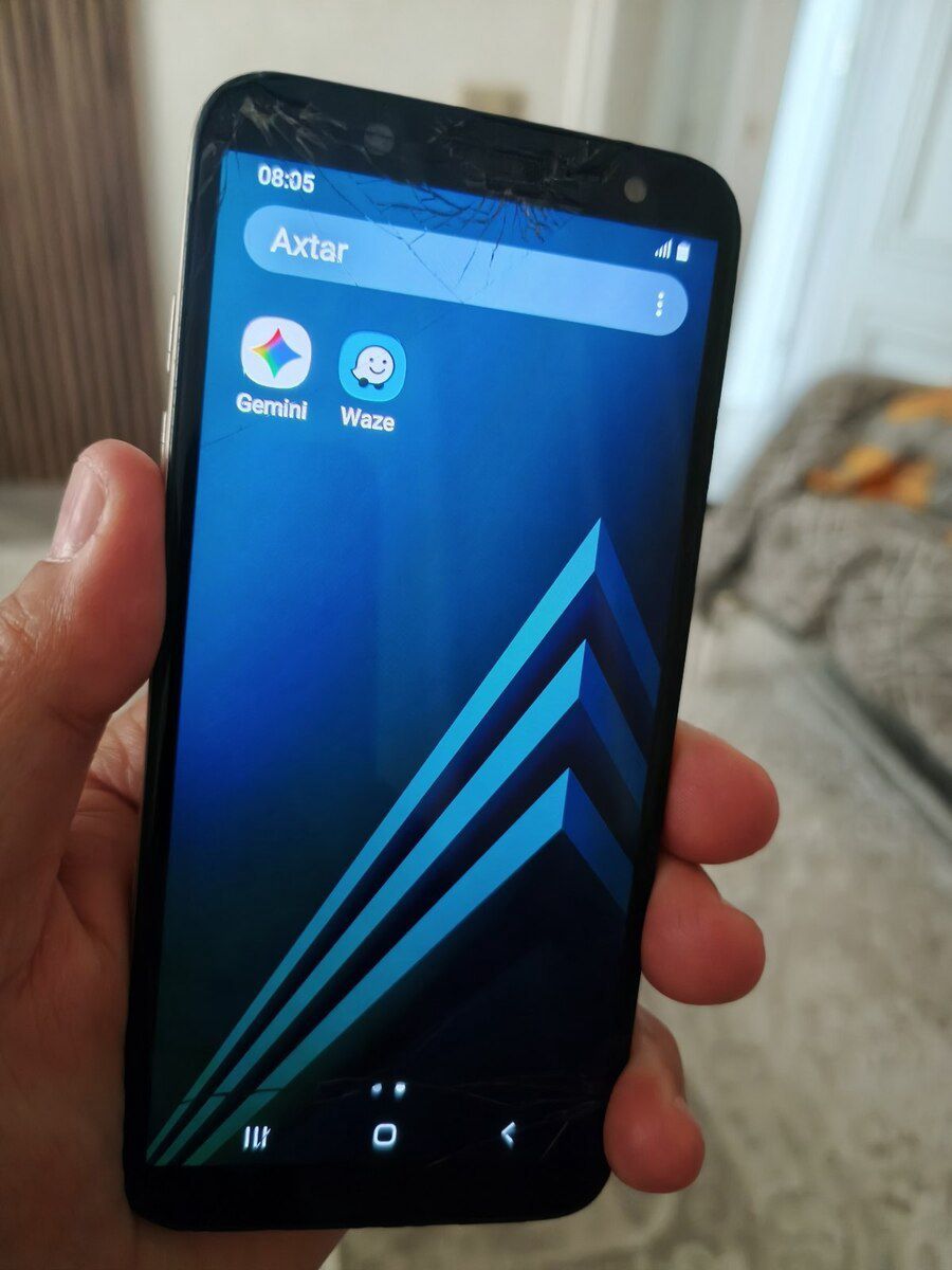 Samsung Galaxy A6 (2018) Gold 32GB/3GB — Smartfonlar, Bakı (2)
