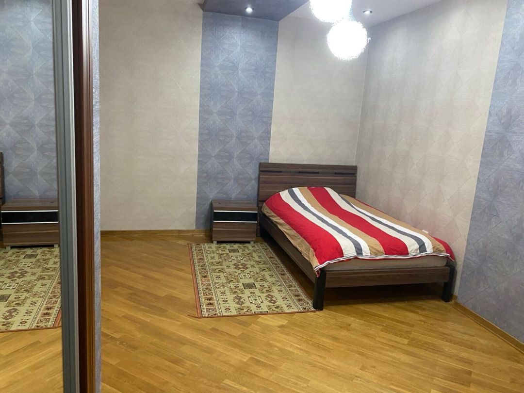 İcarəyə verilir 9 otaqlı həyət evi/bağ evi 450 m² — Ev, villa, Bakı (8)