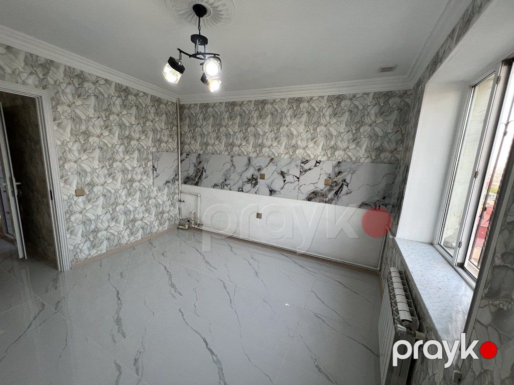 Satılır 2 otaqlı köhnə tikili 60 m² — Mənzil, Bakı (4)