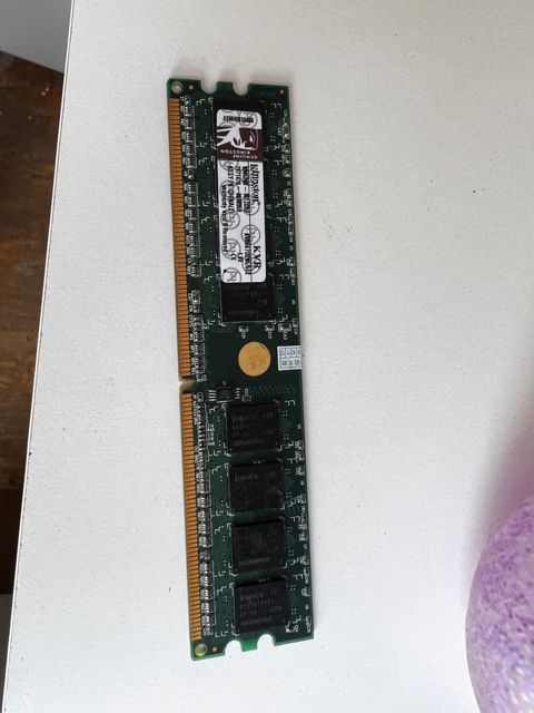Operativ yaddaş DDR2 — Bakı