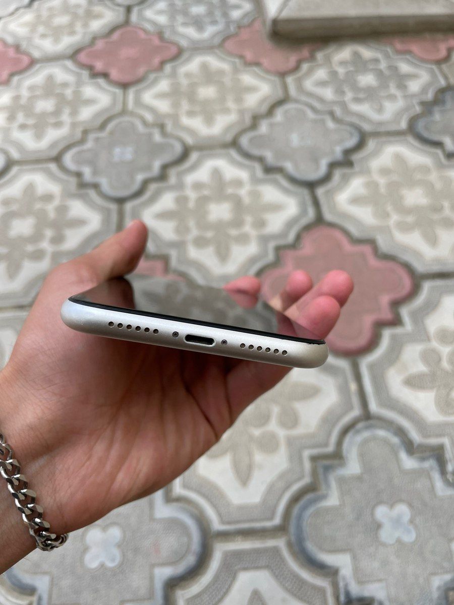 Apple iPhone 11 White 128GB/4GB — Smartfonlar, Bakı (6)
