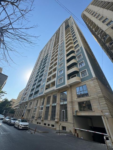Satılır 3 otaqlı yeni tikili 152.4 m² — Bakı