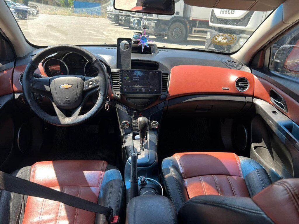 Chevrolet Cruze, 1.6 L, 2009 il, 143 000 km — Avtomobillər, Bakı (2)