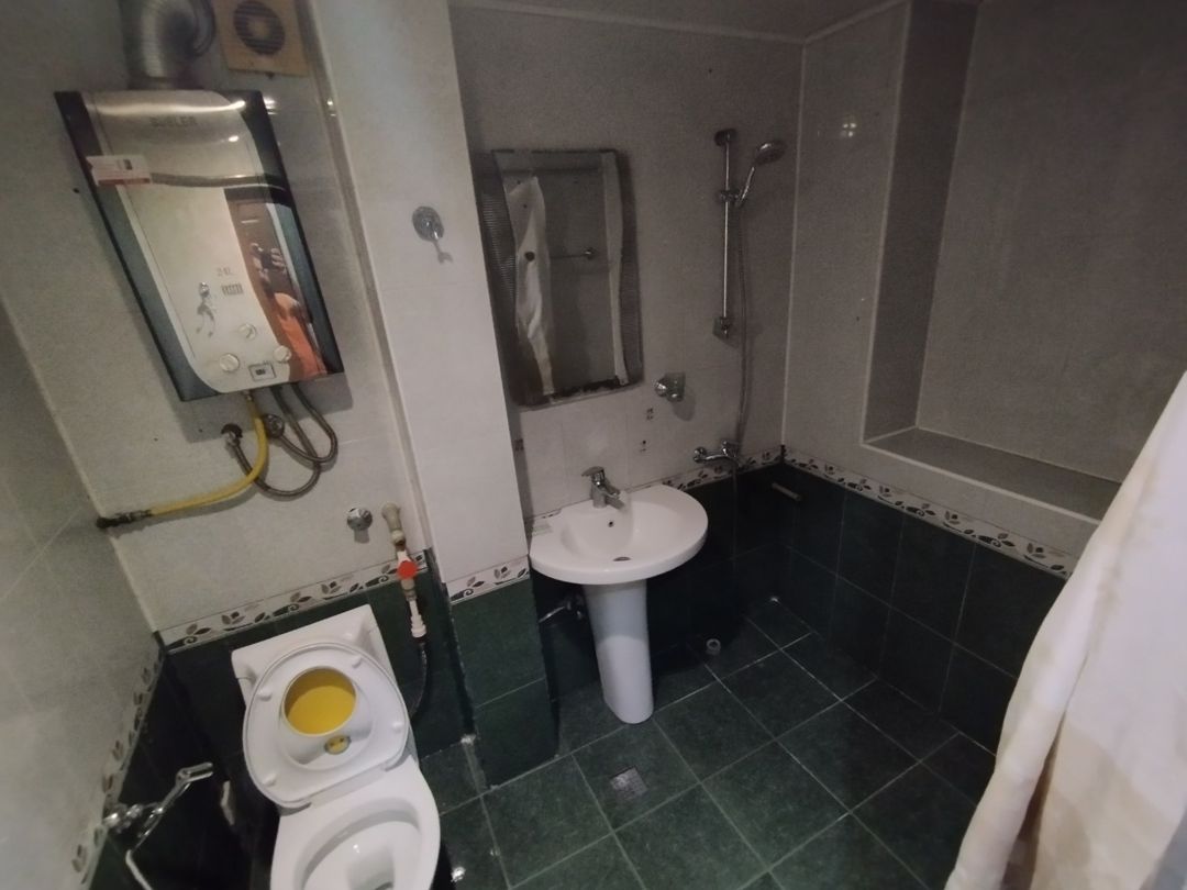 İcarəyə verilir 3 otaqlı köhnə tikili 80 m² — Mənzil, Bakı (6)
