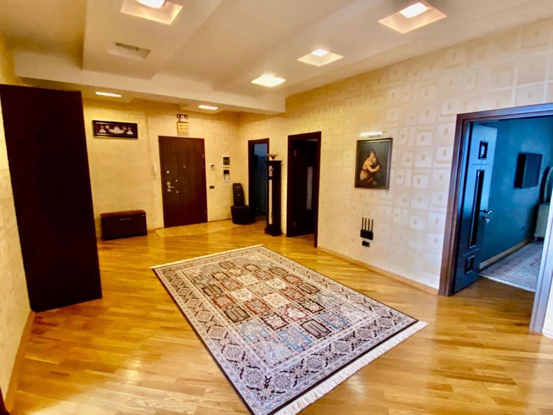 Satılır 4 otaqlı yeni tikili 163 m² — Mənzil, Bakı (2)