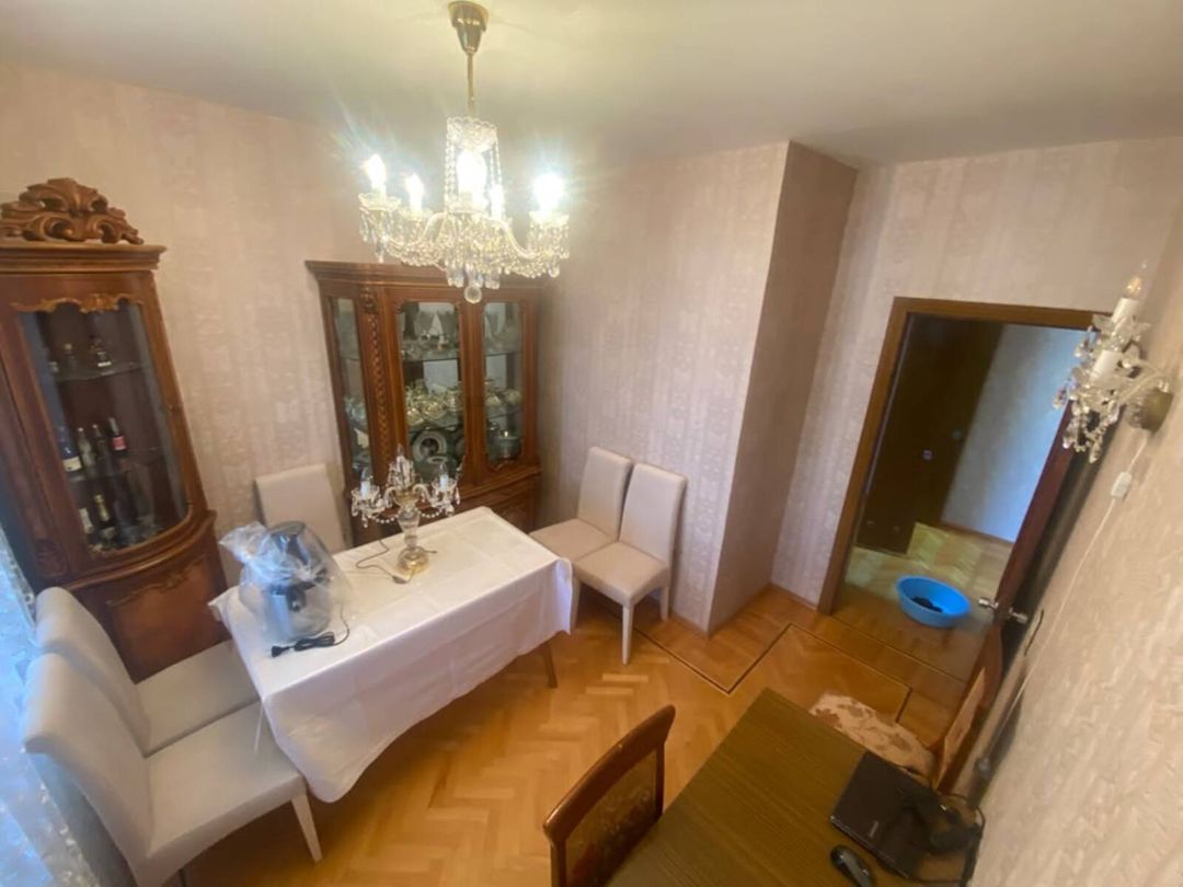 Satılır 4 otaqlı köhnə tikili 110 m² — Mənzil, Bakı (5)