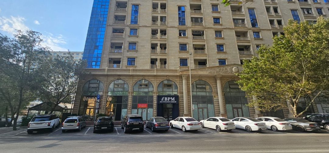 İcarəyə verilir 6 otaqlı yeni tikili 200 m² — Mənzil, Bakı