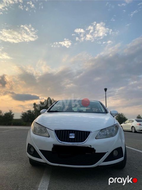 Seat Ibiza, 1.6 L, 2011 il, 256 000 km