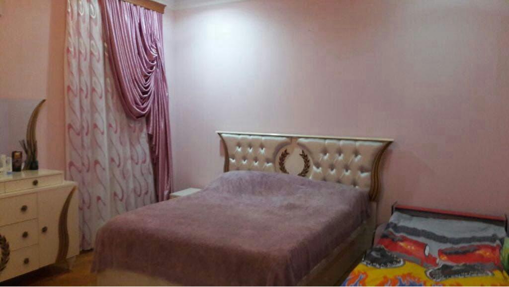 Satılır 8 otaqlı həyət evi/bağ evi 350 m² — Ev, villa, Bakı (9)