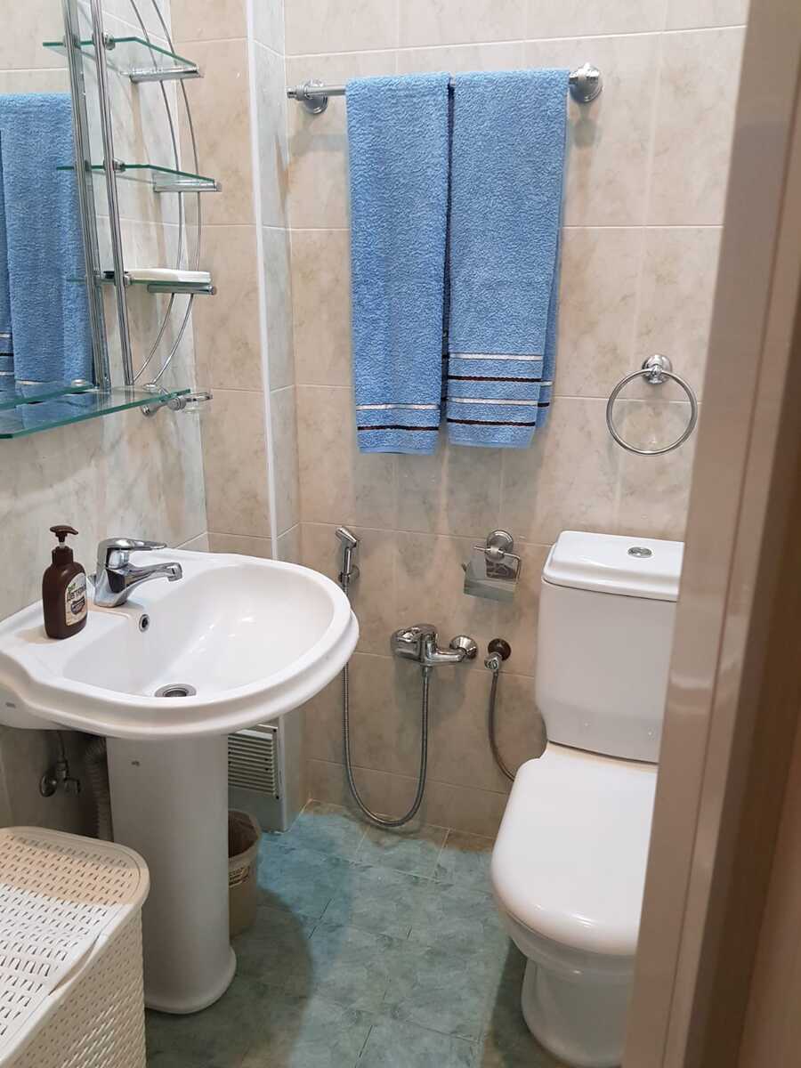 Satılır 4 otaqlı köhnə tikili 106 m² — Mənzil, Bakı (10)