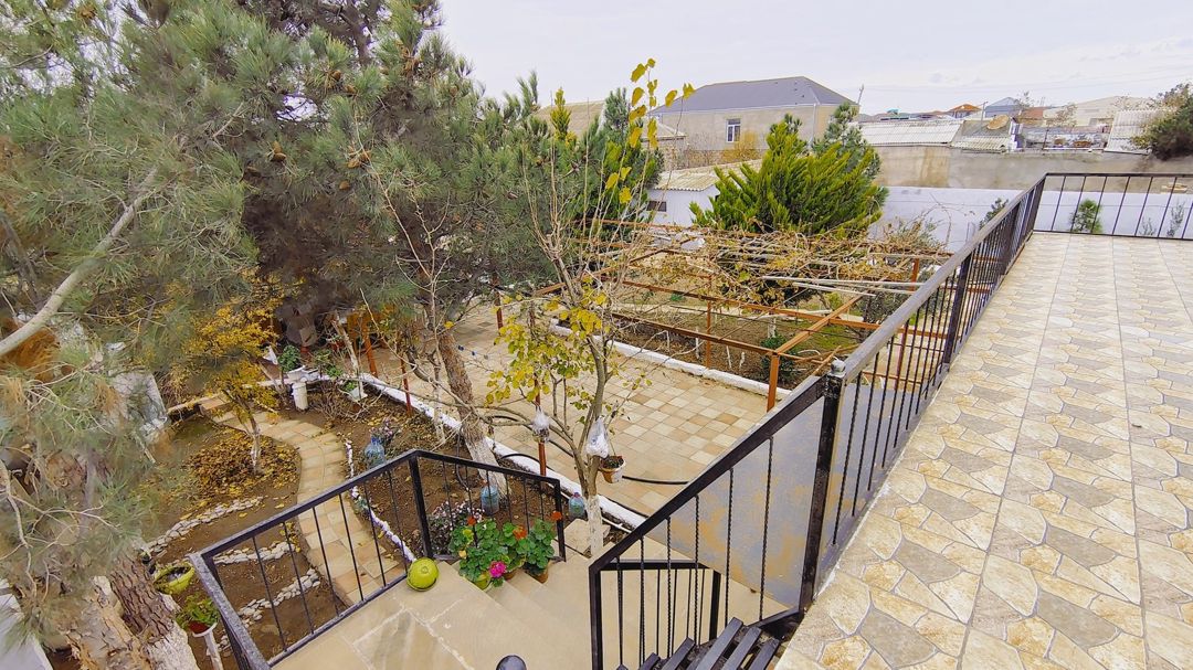 Satılır 4 otaqlı həyət evi/bağ evi 150 m² — Ev, villa, Bakı (10)