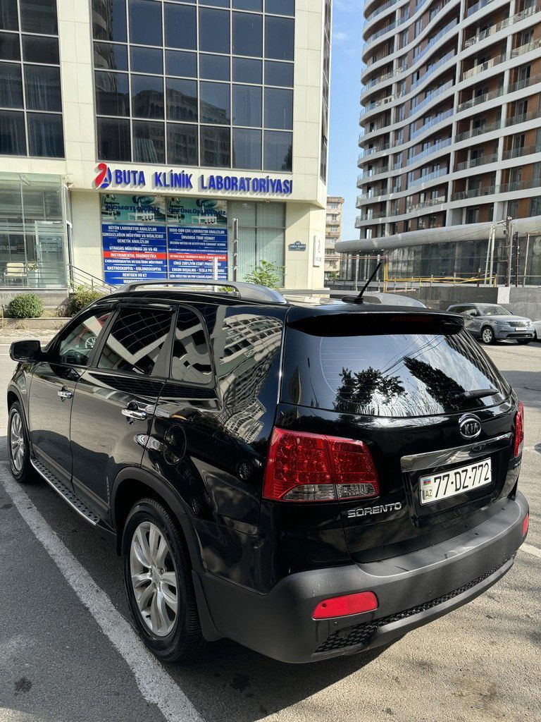 Kia Sorento, 2.2 L, 2009 il, 240 000 km — Avtomobillər, Bakı (5)