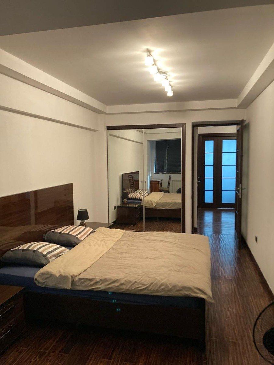 Satılır 3 otaqlı köhnə tikili 125 m² — Mənzil, Bakı (12)