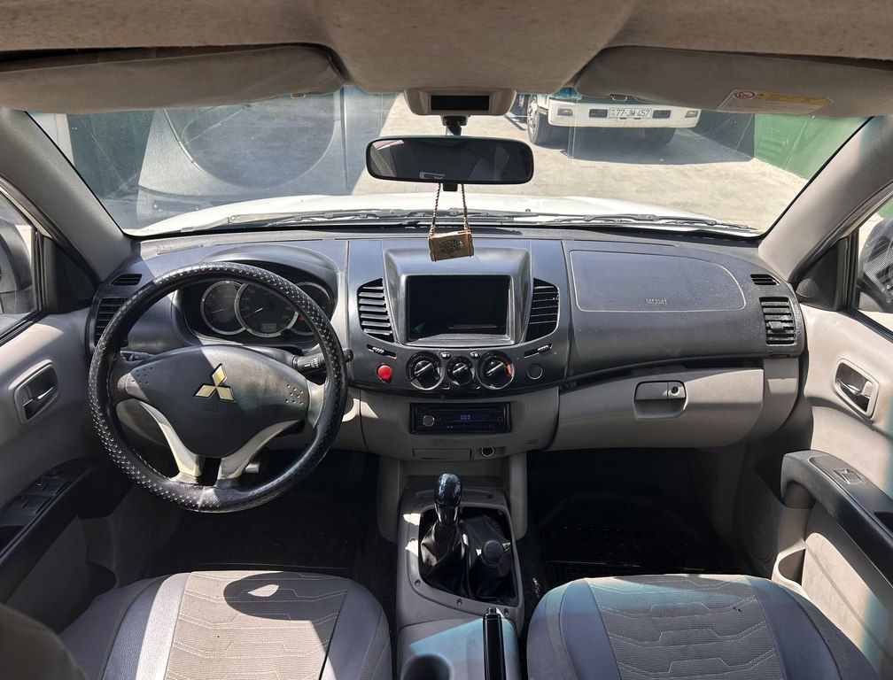 Mitsubishi L200, 2.5 L, 2011 il, 950 000 km — Avtomobillər, Bakı (7)