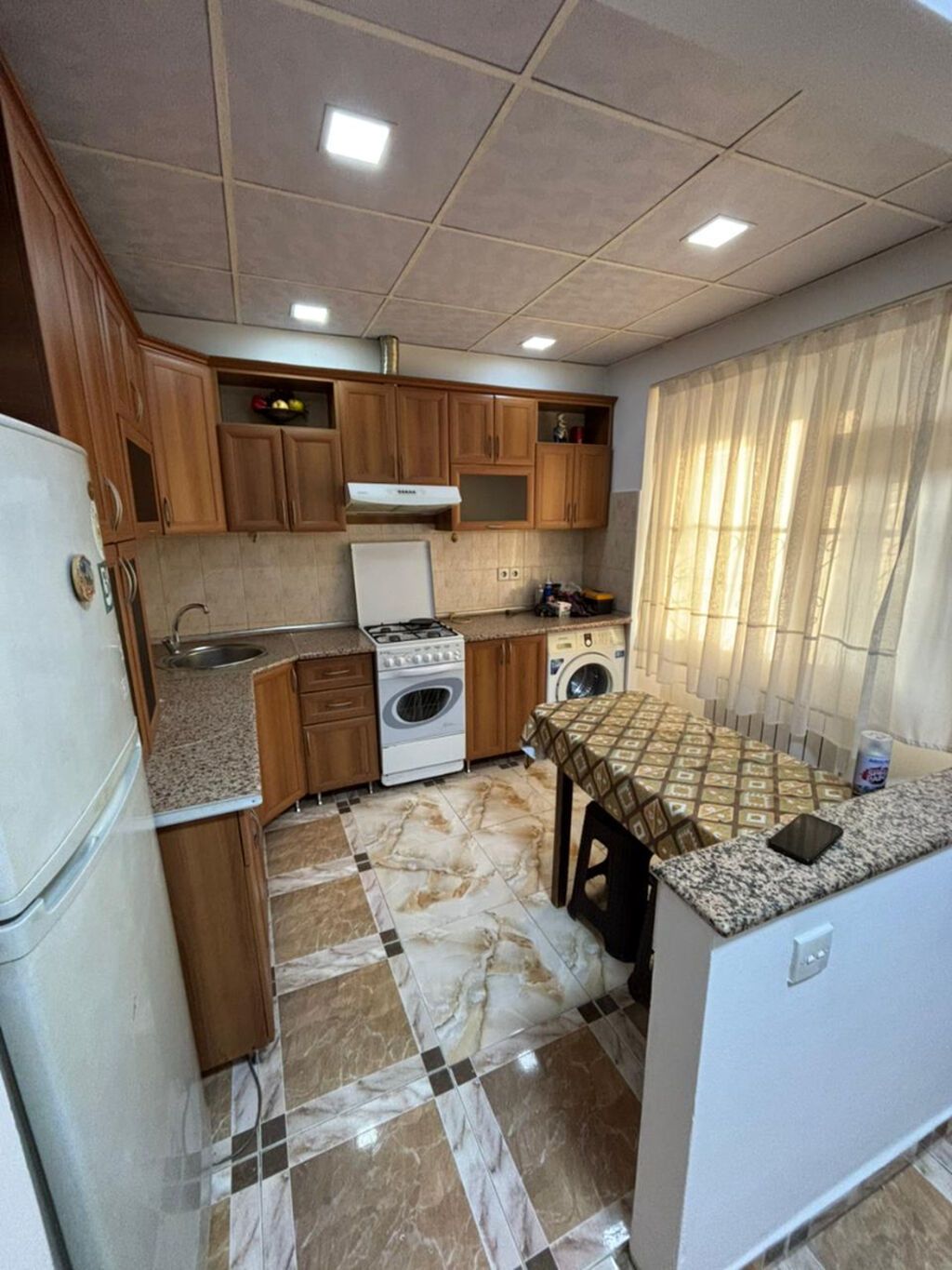 İnşaatçılar metrosuna 5 dəqiqəlik məsafədə, Şərifzadə küçəsi — Daşınmaz əmlak, Bakı (10)