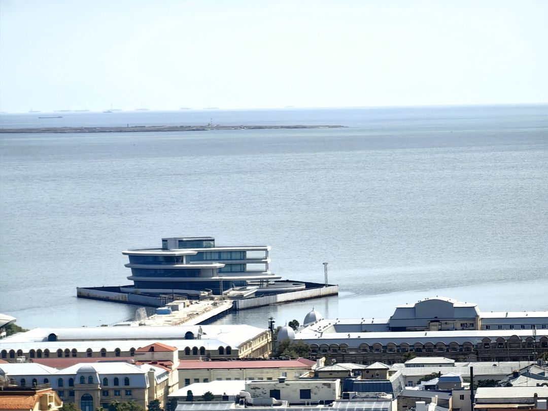 Satılır 4 otaqlı yeni tikili 260 m² — Mənzil, Bakı (2)