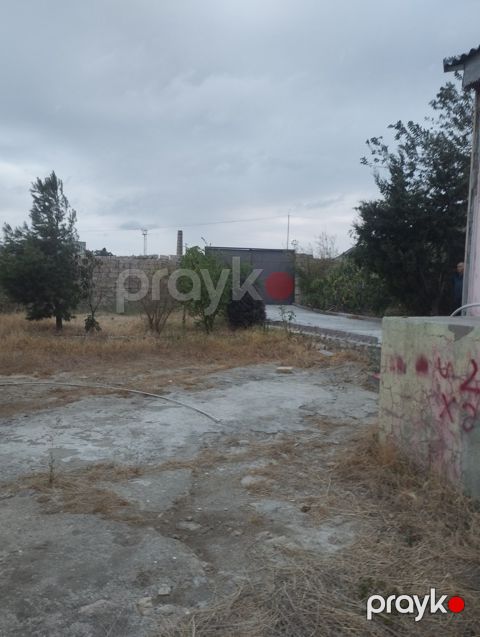 Həyət evi, Əmircan qəs