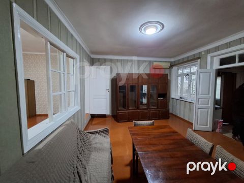İcarəyə verilir 2 otaqlı köhnə tikili 74 m²