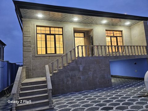 Satılır 6 otaqlı həyət evi/bağ evi 230 m² — Bakı