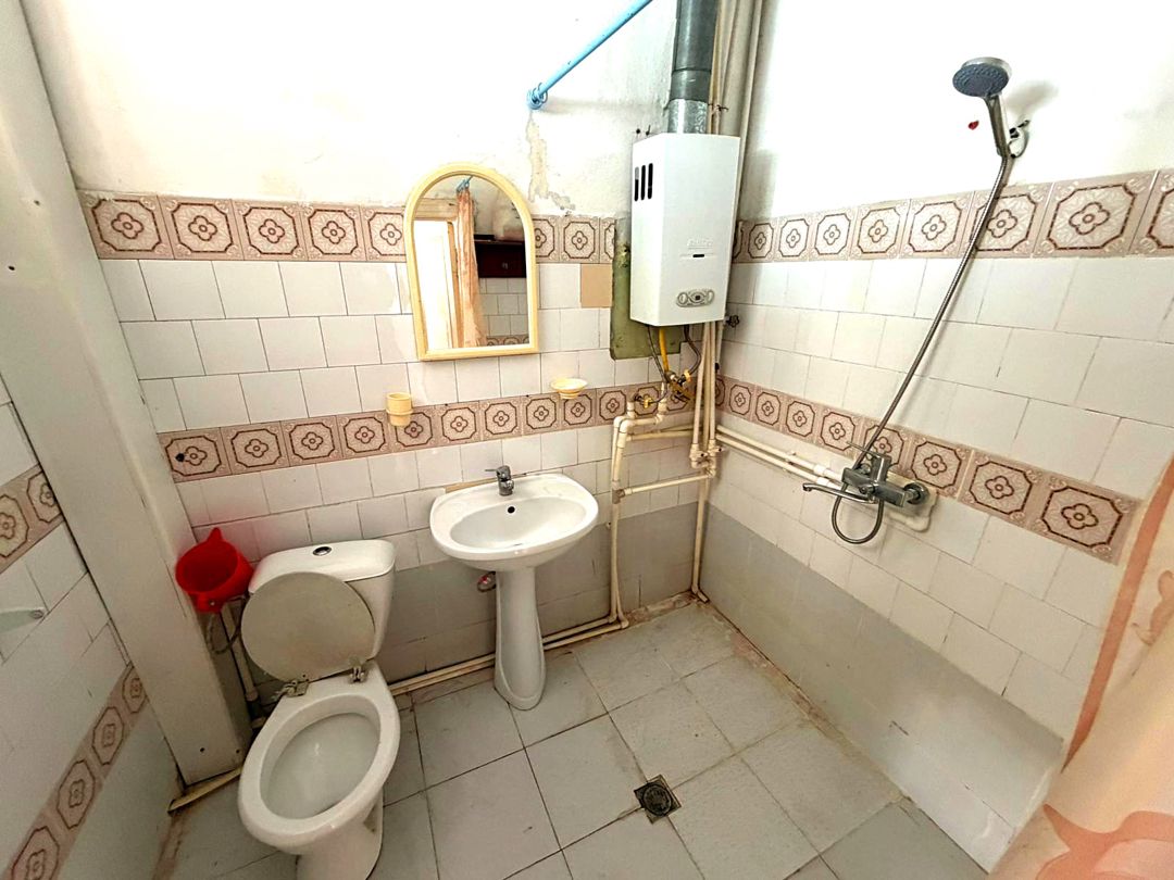 Satılır 1 otaqlı köhnə tikili 40 m² — Mənzil, Bakı (11)