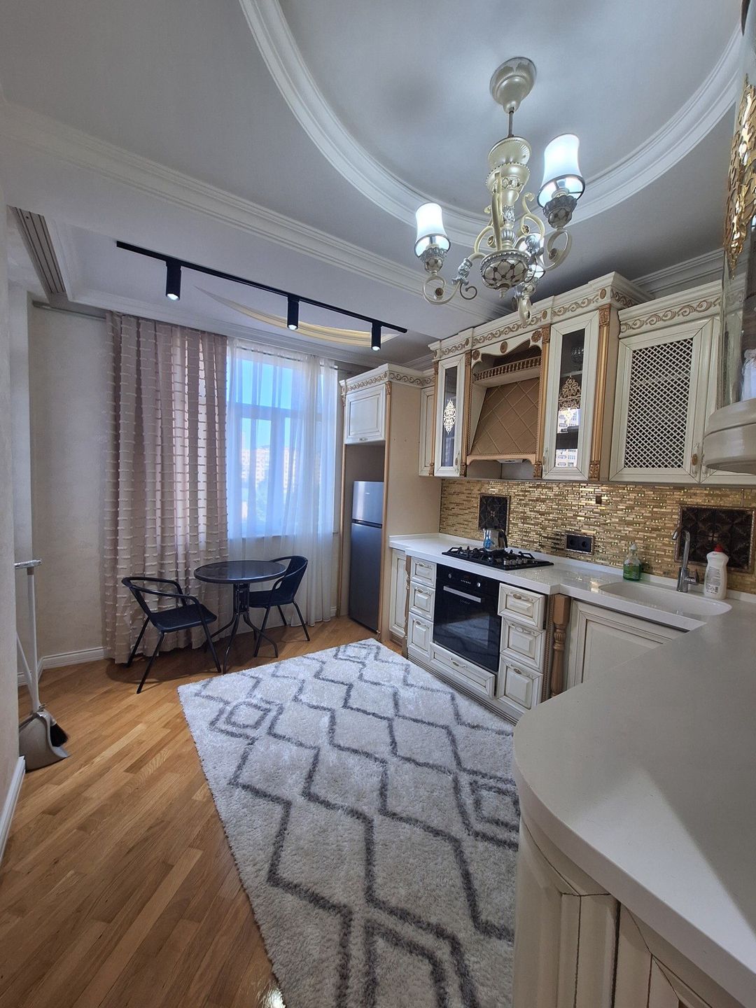 İcarəyə verilir 2 otaqlı yeni tikili 88 m² — Mənzil, Bakı (8)