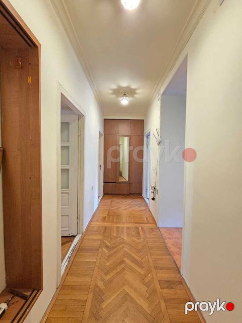 Satılır 3 otaqlı köhnə tikili 80 m² — Bakı