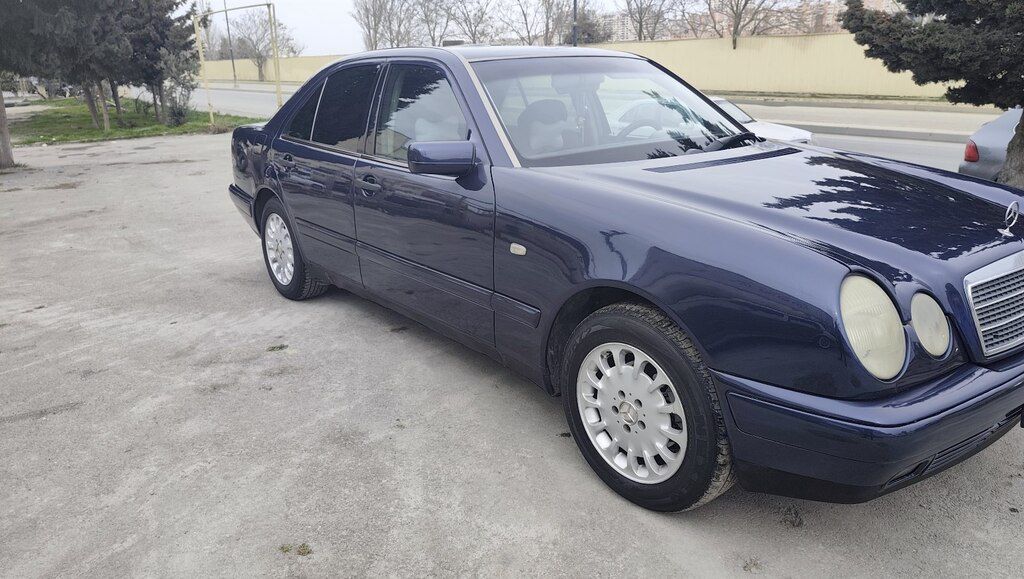 Mercedes E 240, 2.4 L, 1999 il, 292 000 km — Avtomobillər, Bakı (3)