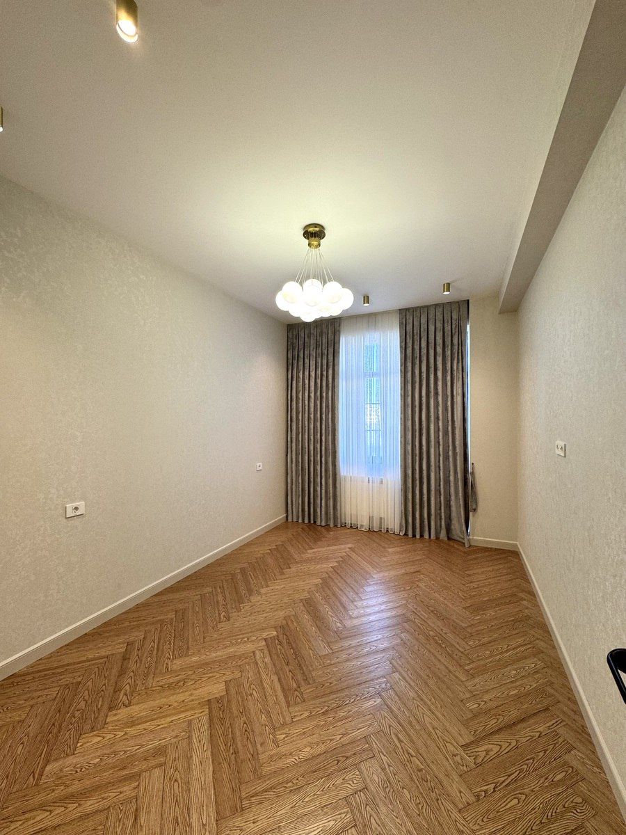 Satılır 4 otaqlı yeni tikili 185 m² — Mənzil, Bakı (10)