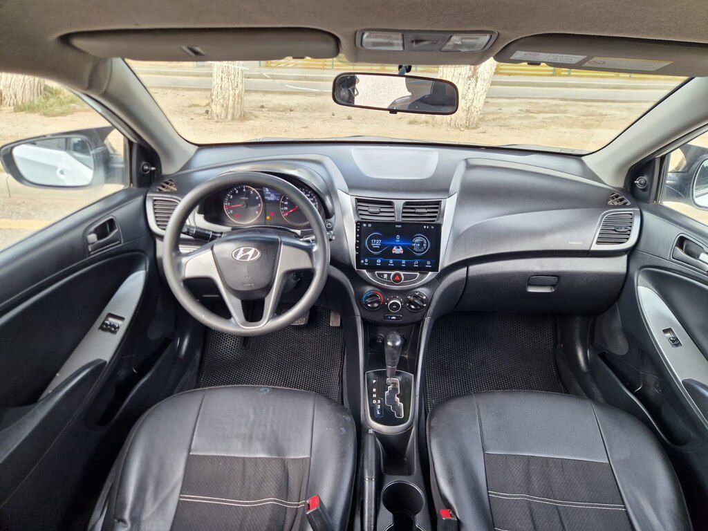 Hyundai Accent, 1.4 L, 2010 il, 289 698 km — Avtomobillər, Bakı (11)