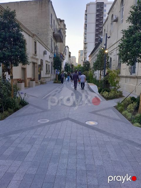 Satılır 2 otaqlı köhnə tikili 35 m² — Bakı