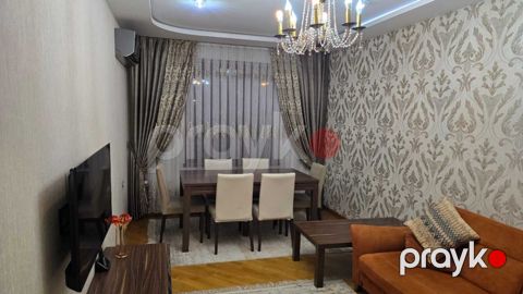 Satılır 5 otaqlı köhnə tikili 120 m²