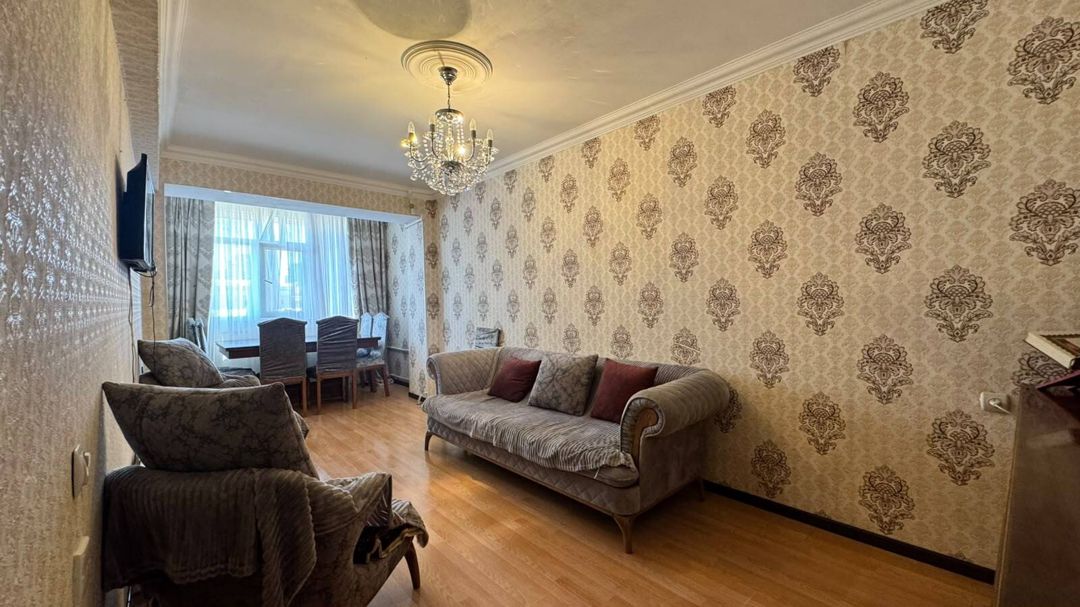 Satılır 4 otaqlı köhnə tikili 120 m² — Mənzil, Bakı (3)
