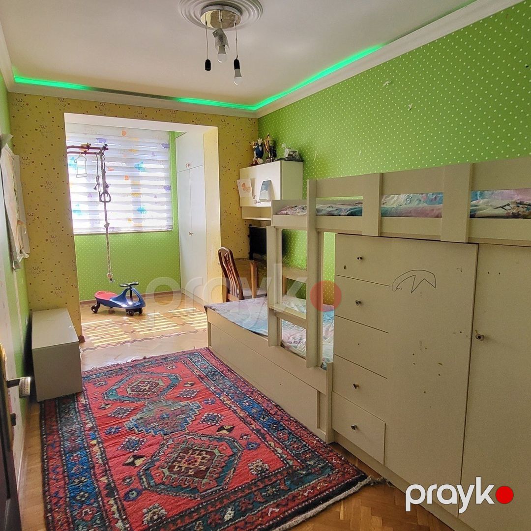 Satılır 4 otaqlı köhnə tikili 110 m² — Mənzil, Bakı (5)