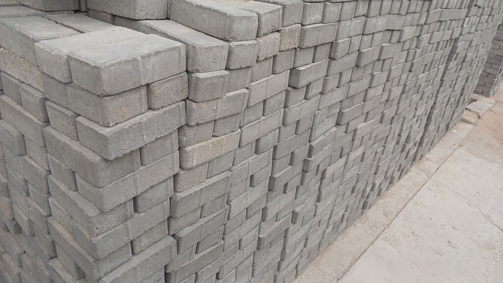 Məhsul: Beton səki daşı (klinker tipli düzforma) - Material: Yüksək — Təmir və inşaat, Digah
