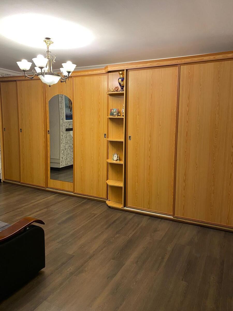 Satılır 4 otaqlı köhnə tikili 105 m² — Mənzil, Bakı (3)