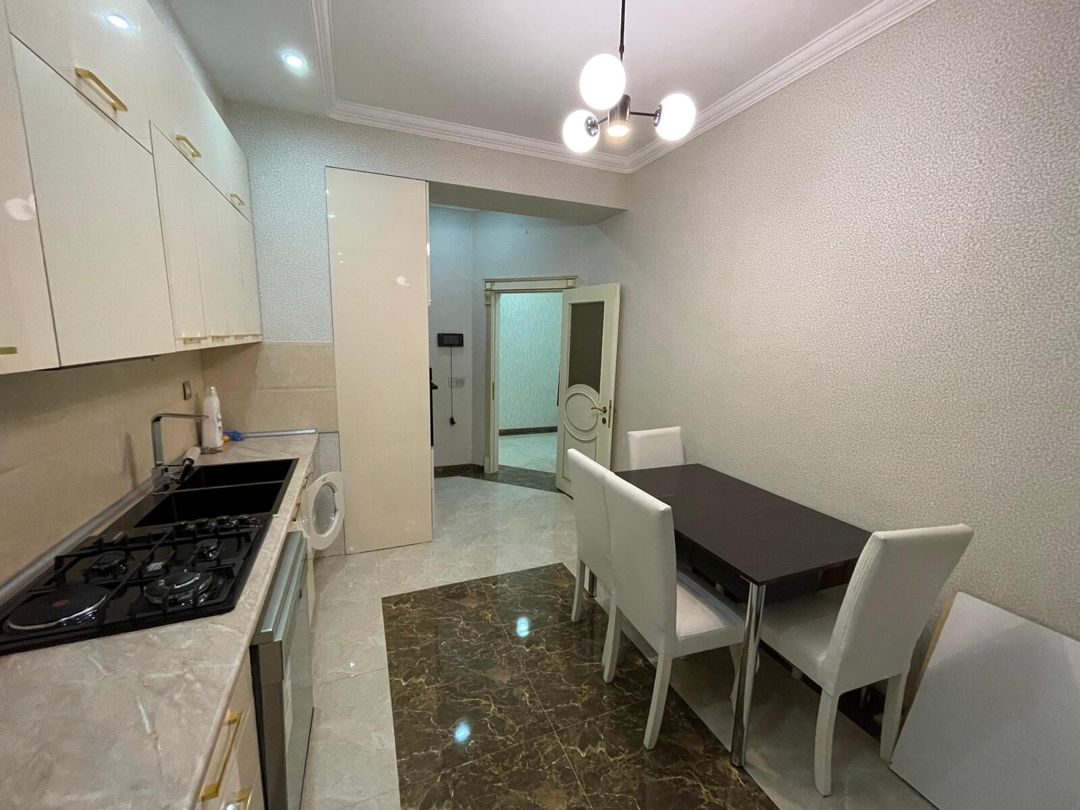 İcarəyə verilir 3 otaqlı yeni tikili 120 m² — Mənzil, Bakı (9)