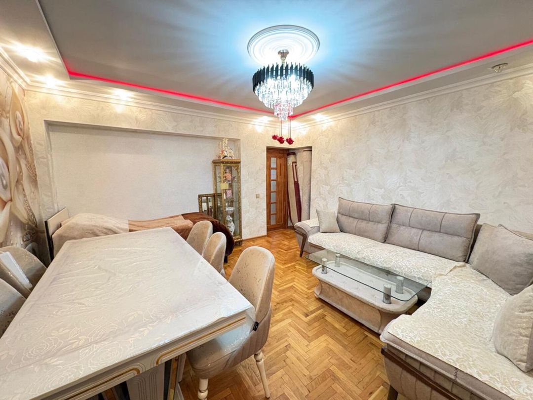 Satılır 3 otaqlı köhnə tikili 85 m² — Mənzil, Bakı (2)